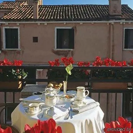 Hotel Torre Dell'orologio Veneza