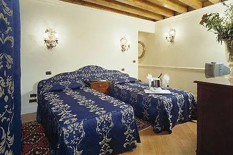 Hotel Torre Dell'orologio 4*