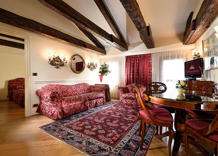 Hotel Torre Dell'orologio 4*