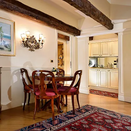 Hotel Torre Dell'orologio