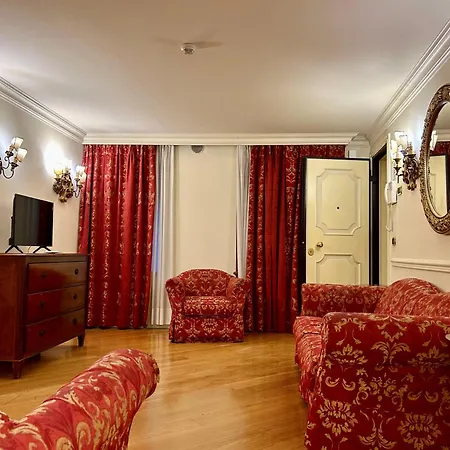 Torre Dell'orologio Signature Hotel