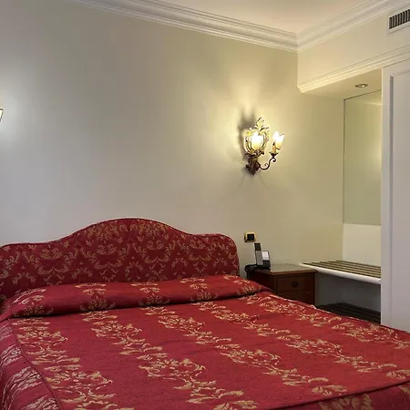 Torre Dell'Orologio Signature Residence 4*