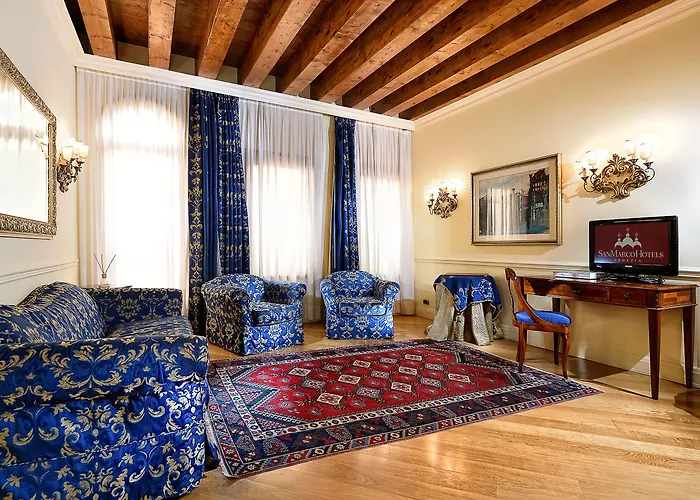 Torre Dell'orologio 4*