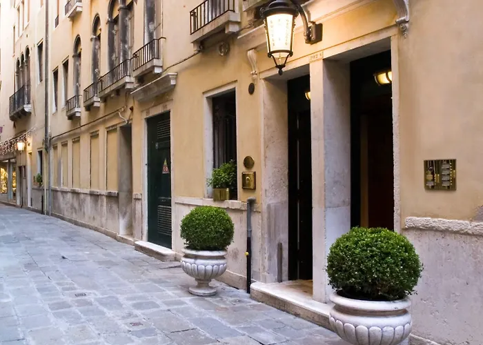 Torre Dell'orologio 4* Velence