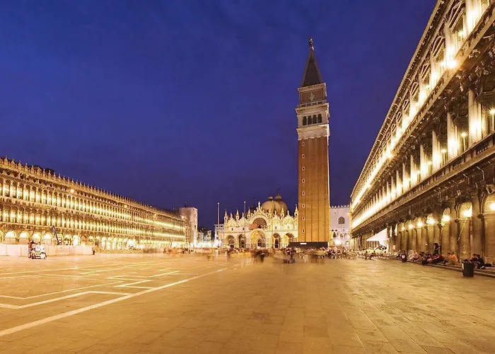 Szálloda Torre Dell'orologio